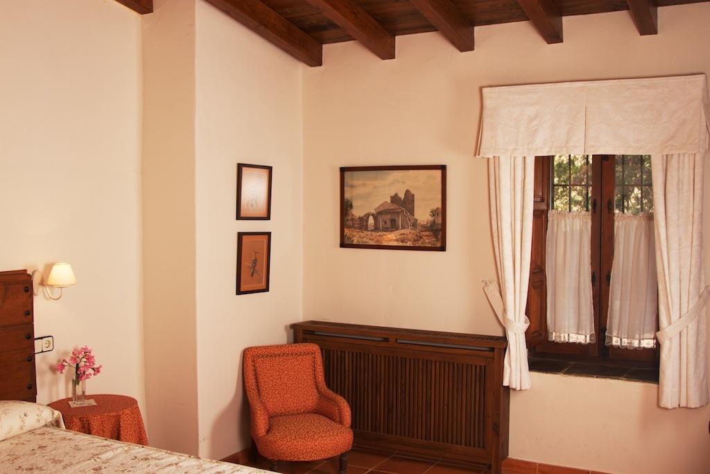 Palacio Viejo De Las Corchuelas Торрехон-эль-Рубио Экстерьер фото